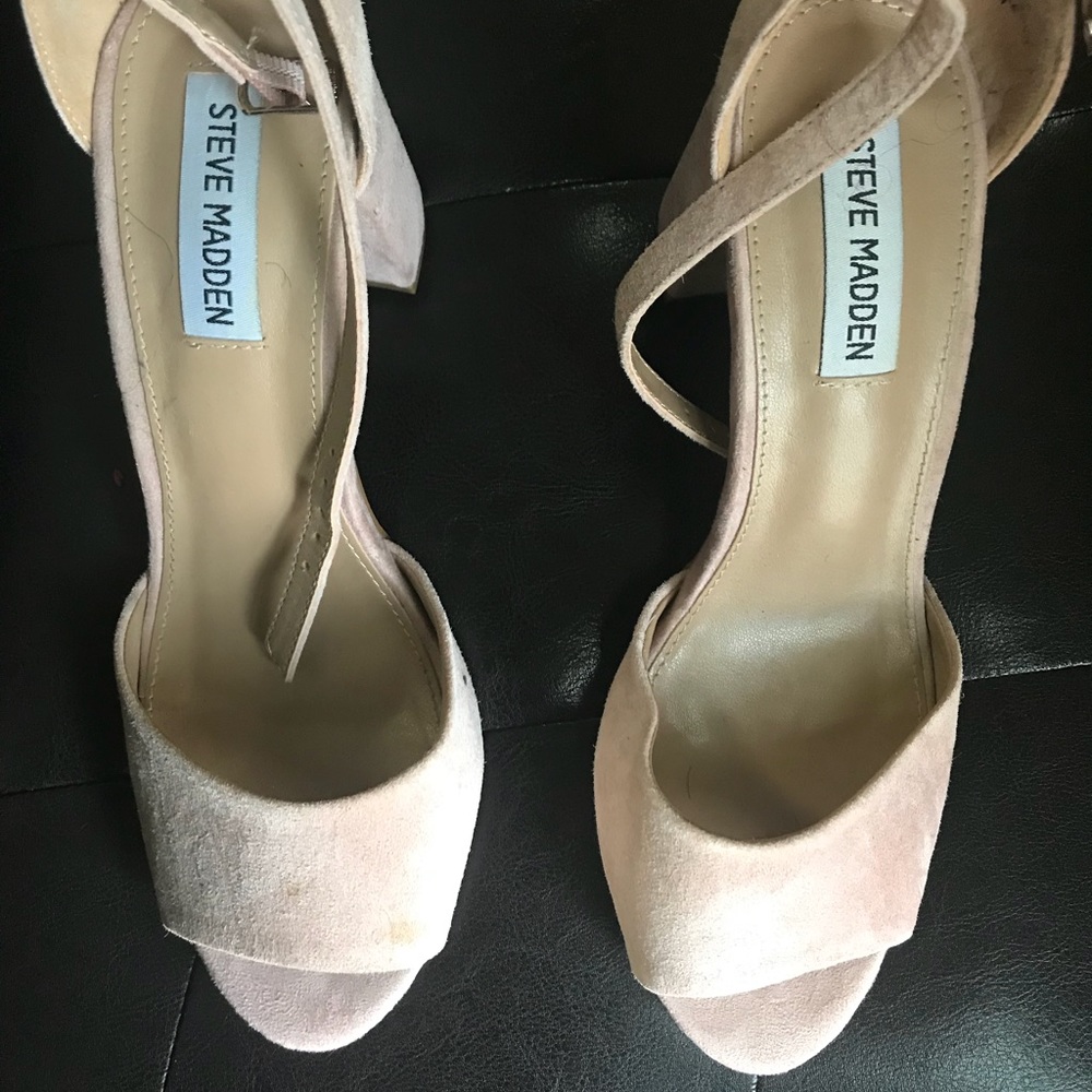WOMEN’S STEVE MADDEN MIRNA SANDAL